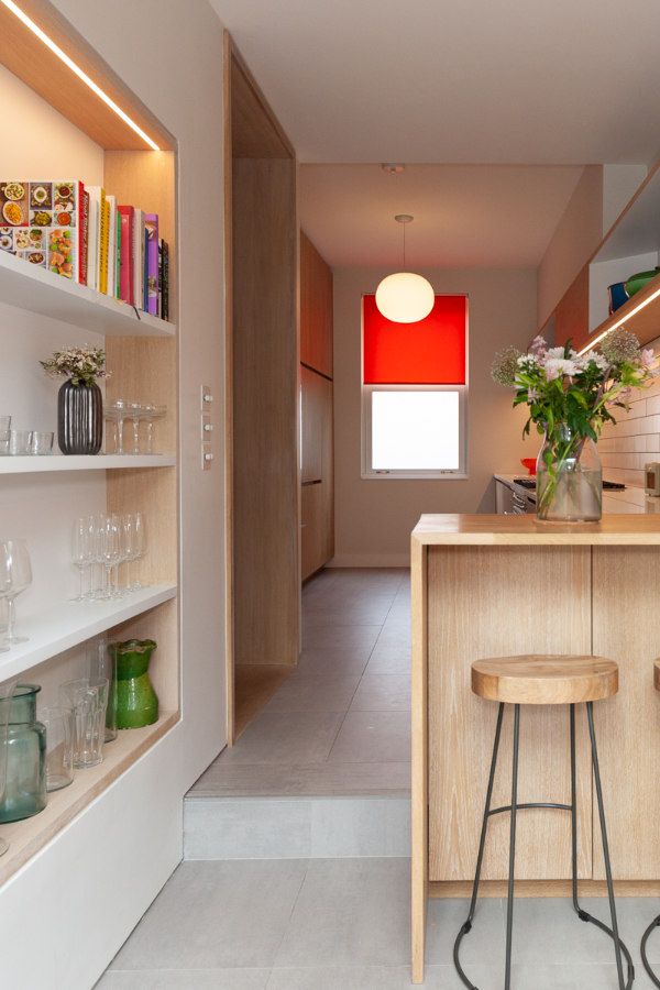 Kitchen peninsula and view to interior, Twist Terrace